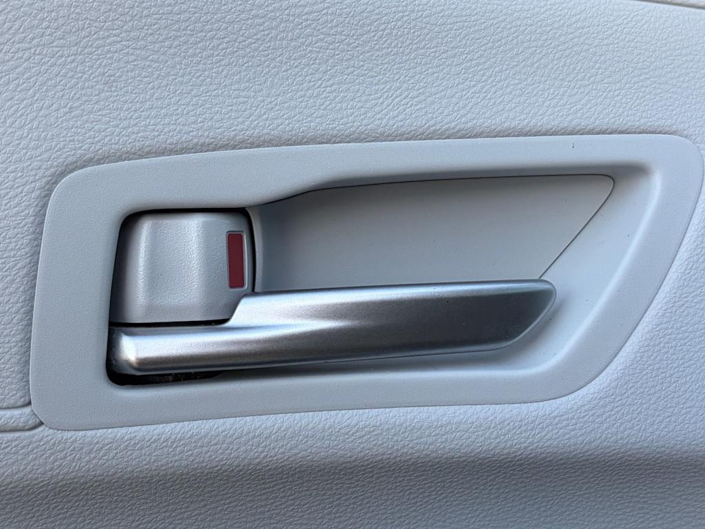Thumbnail: 2025 Toyota Sienna - 13