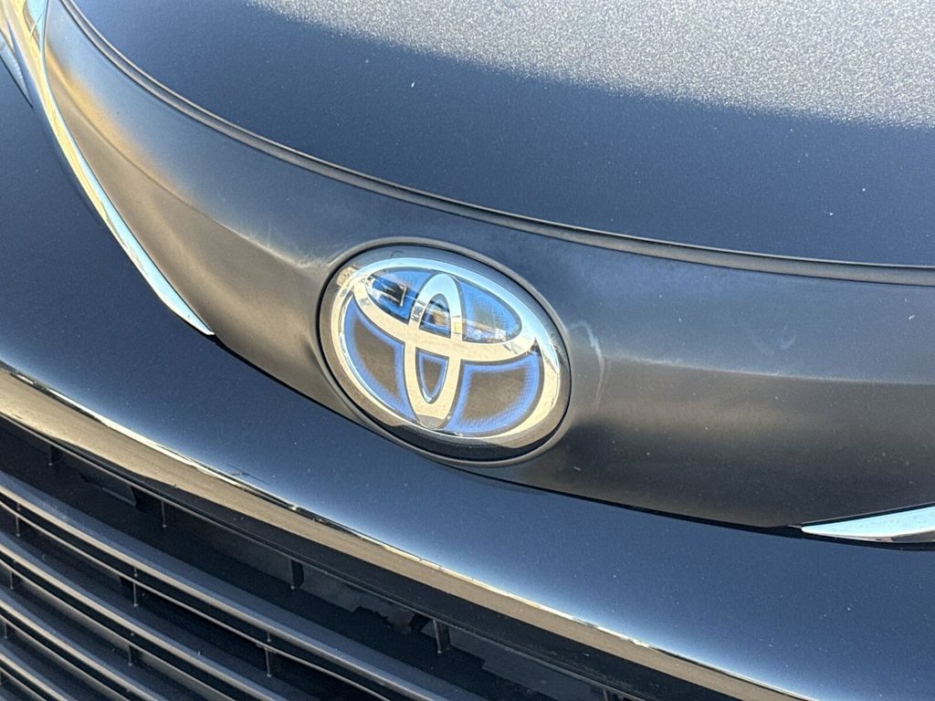 Thumbnail: 2024 Toyota Sienna - 6