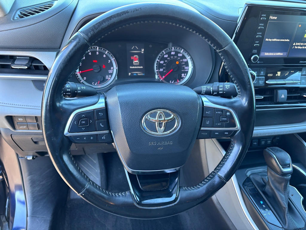 Thumbnail: 2021 Toyota Highlander - 2