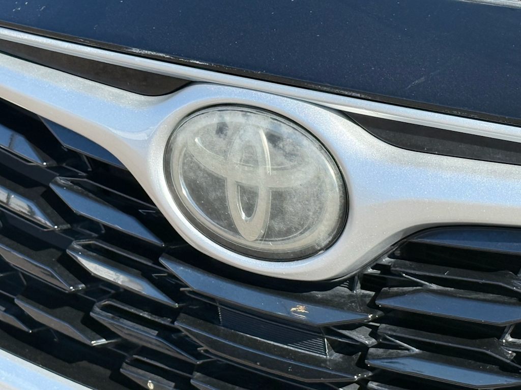 Thumbnail: 2020 Toyota Highlander - 5