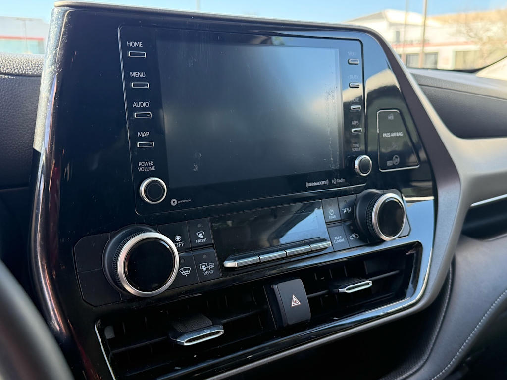 Thumbnail: 2020 Toyota Highlander - 9