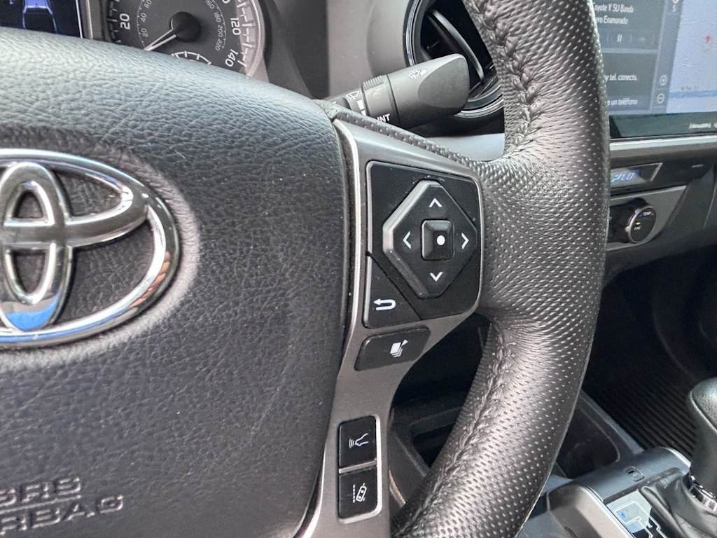 Thumbnail: 2021 Toyota Tacoma - 21