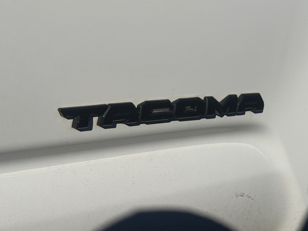 Thumbnail: 2021 Toyota Tacoma - 22