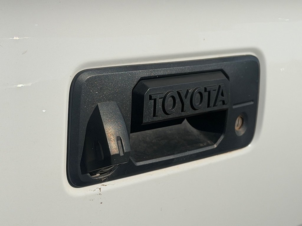 Thumbnail: 2021 Toyota Tacoma - 17