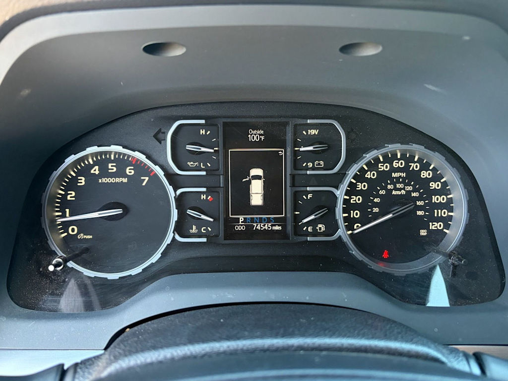 Thumbnail: 2021 Toyota Tundra - 10
