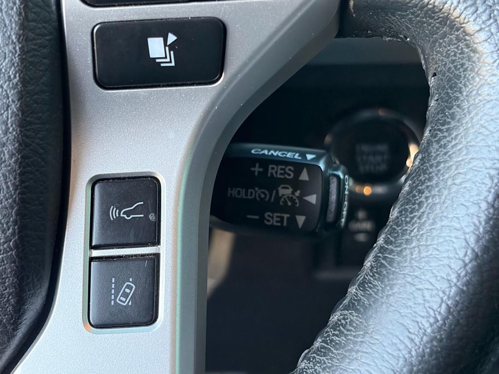 Thumbnail: 2021 Toyota Tundra - 18