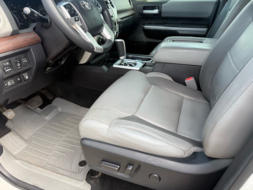 Thumbnail: 2021 Toyota Tundra - 10