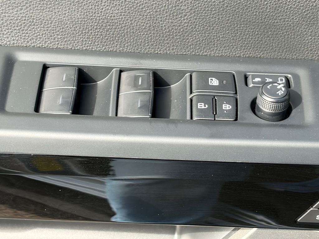 Thumbnail: 2026 Toyota Tundra - 20