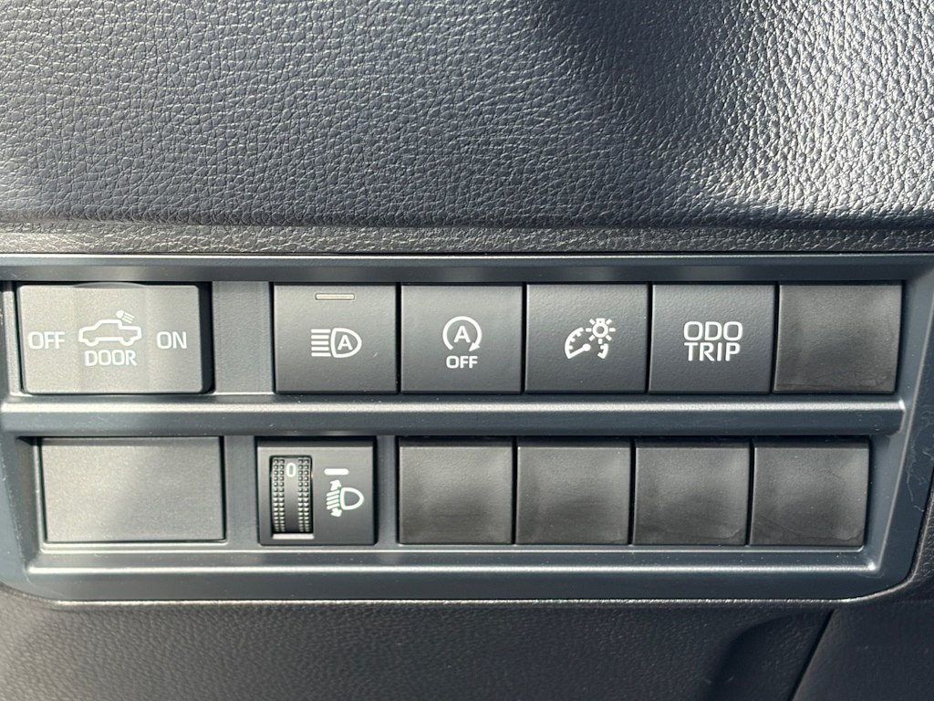 Thumbnail: 2026 Toyota Tundra - 18
