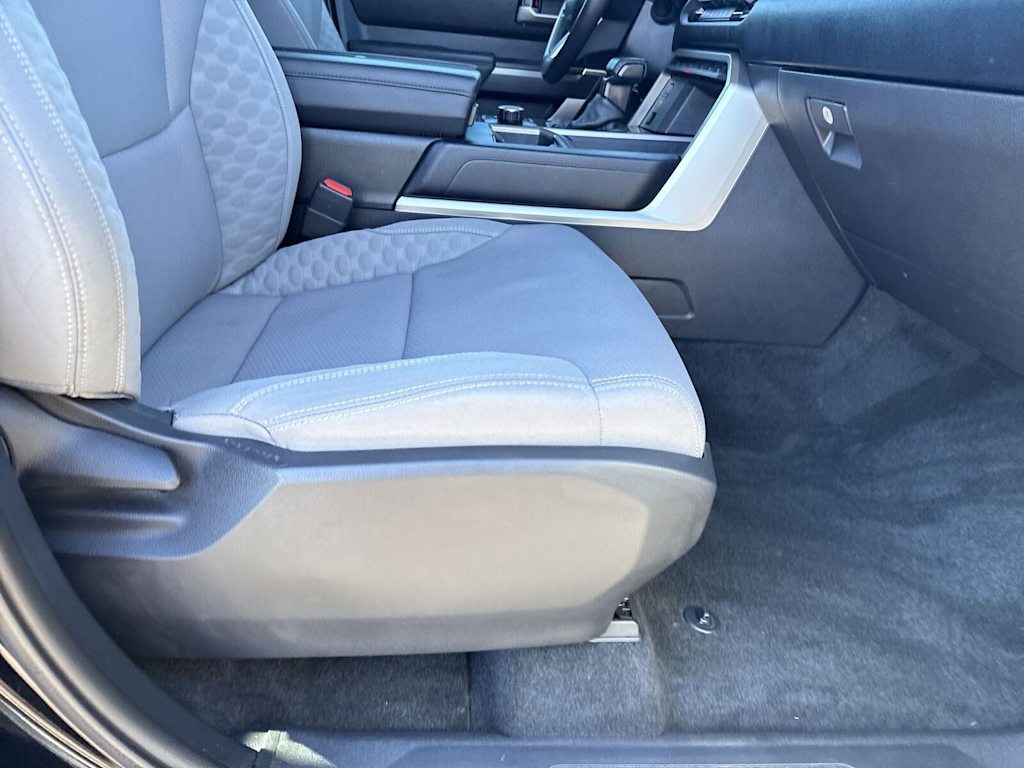 Thumbnail: 2023 Toyota Tundra - 12