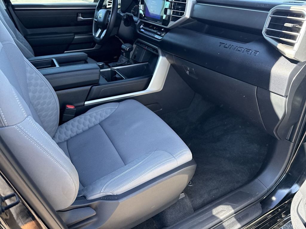 Thumbnail: 2023 Toyota Tundra - 11