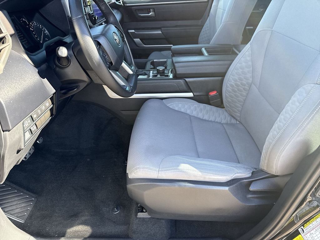 Thumbnail: 2023 Toyota Tundra - 21