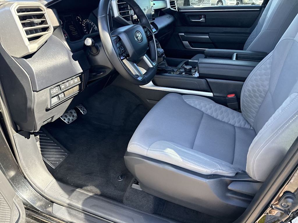 Thumbnail: 2023 Toyota Tundra - 20