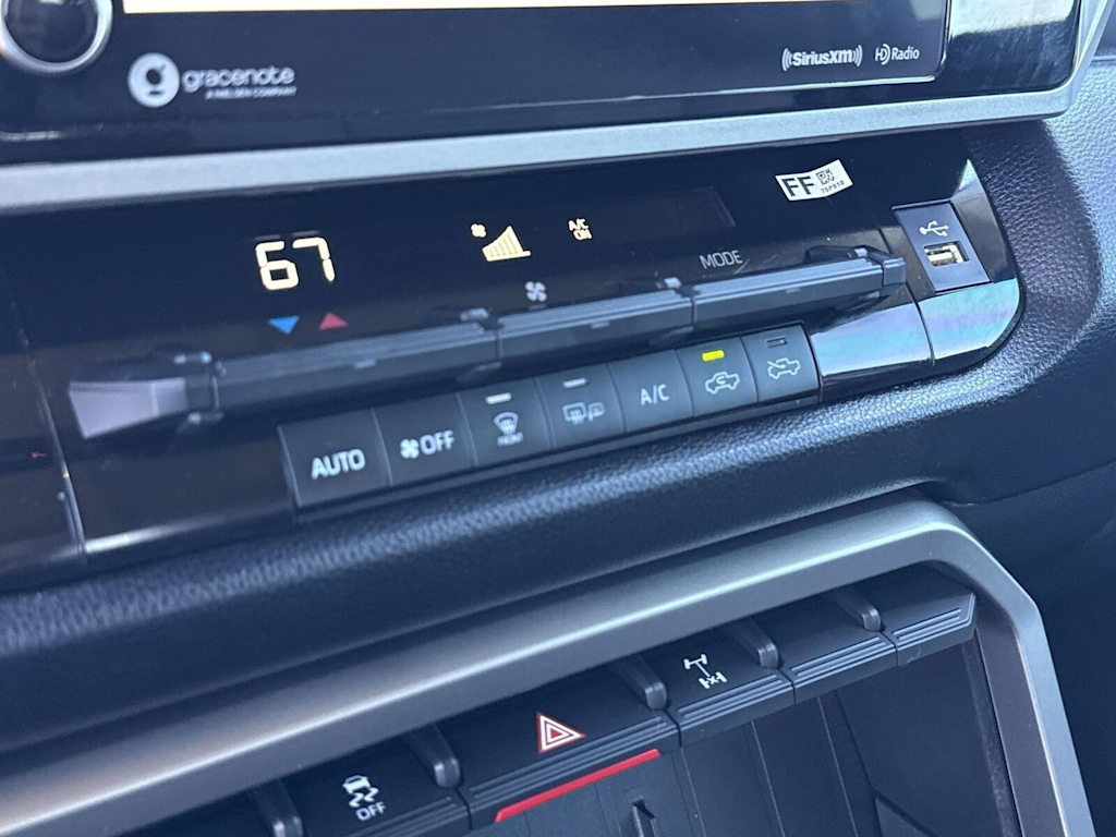 Thumbnail: 2023 Toyota Tundra - 26