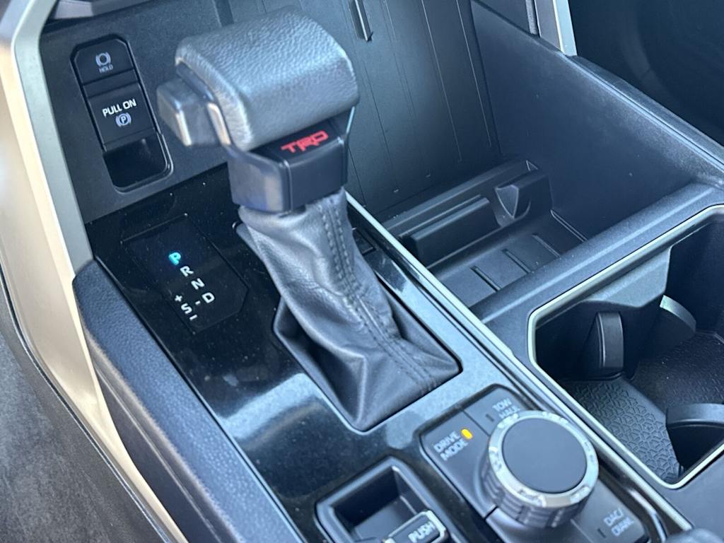 Thumbnail: 2023 Toyota Tundra - 15