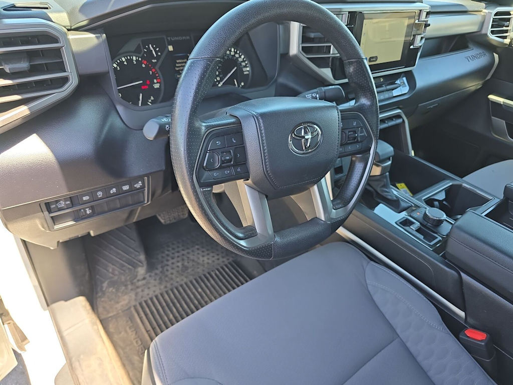 Thumbnail: 2025 Toyota Tundra - 13