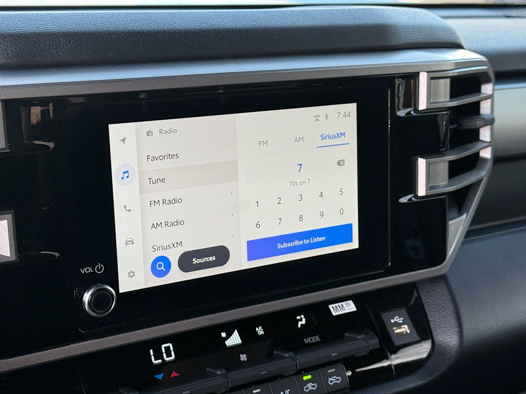 Thumbnail: 2025 Toyota Tundra - 9