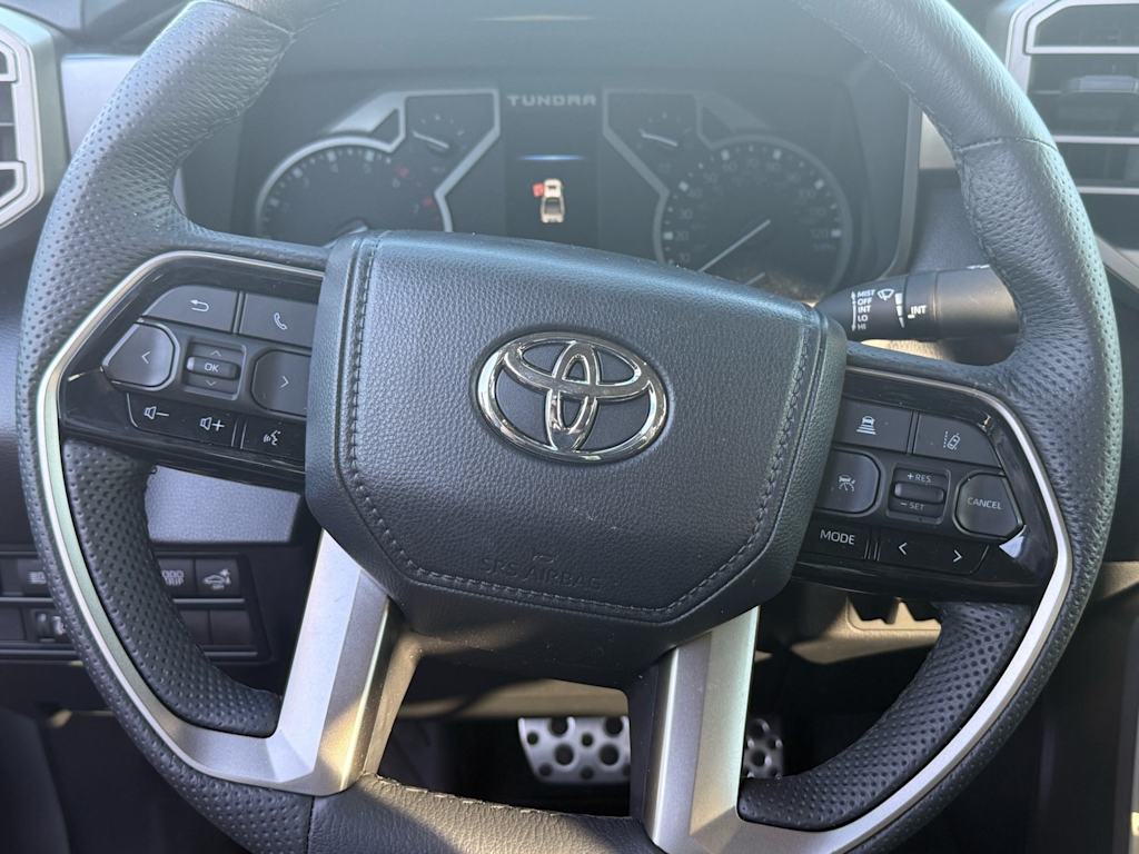 Thumbnail: 2024 Toyota Tundra - 17