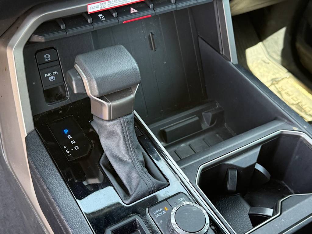 Thumbnail: 2025 Toyota Tundra - 10