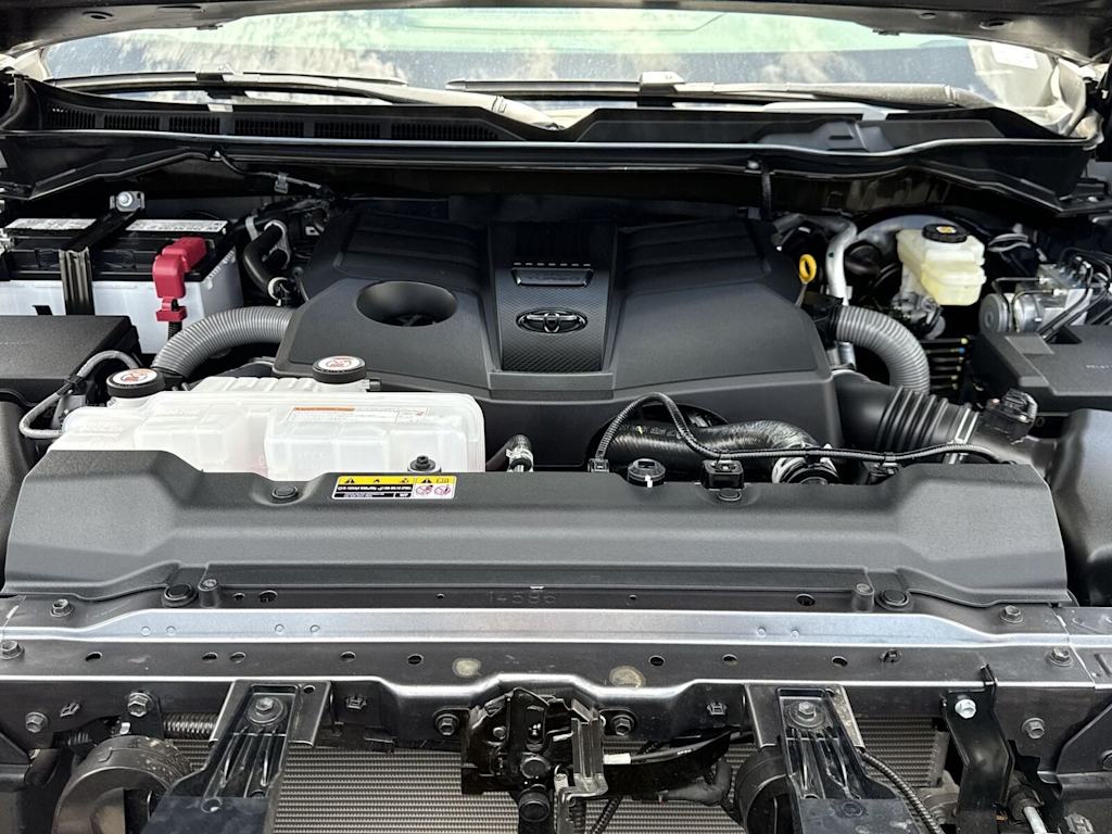 Thumbnail: 2024 Toyota Tundra - 9