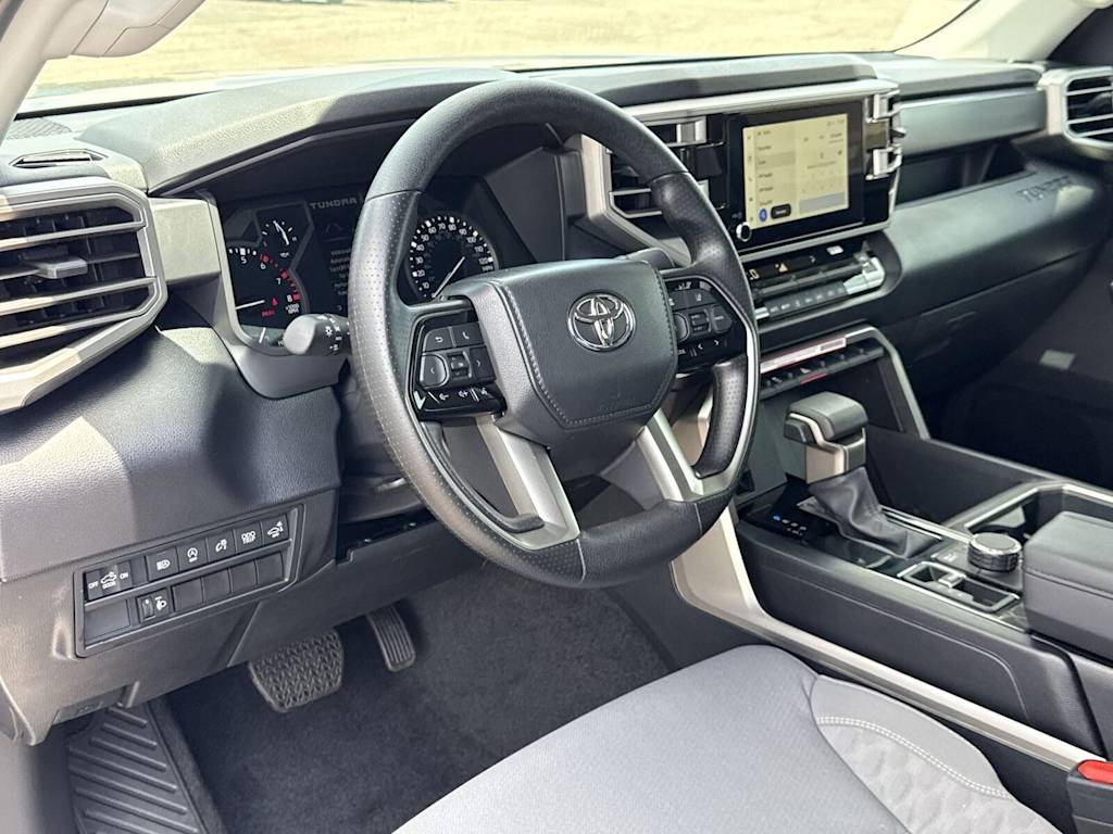Thumbnail: 2024 Toyota Tundra - 14