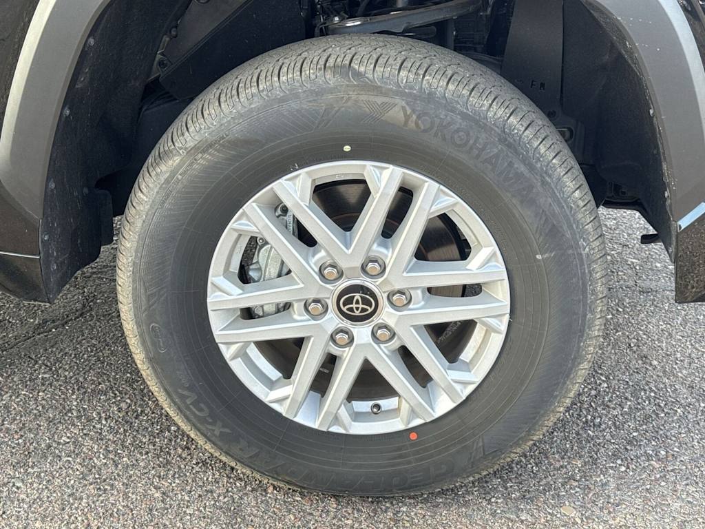 Thumbnail: 2024 Toyota Tundra - 7