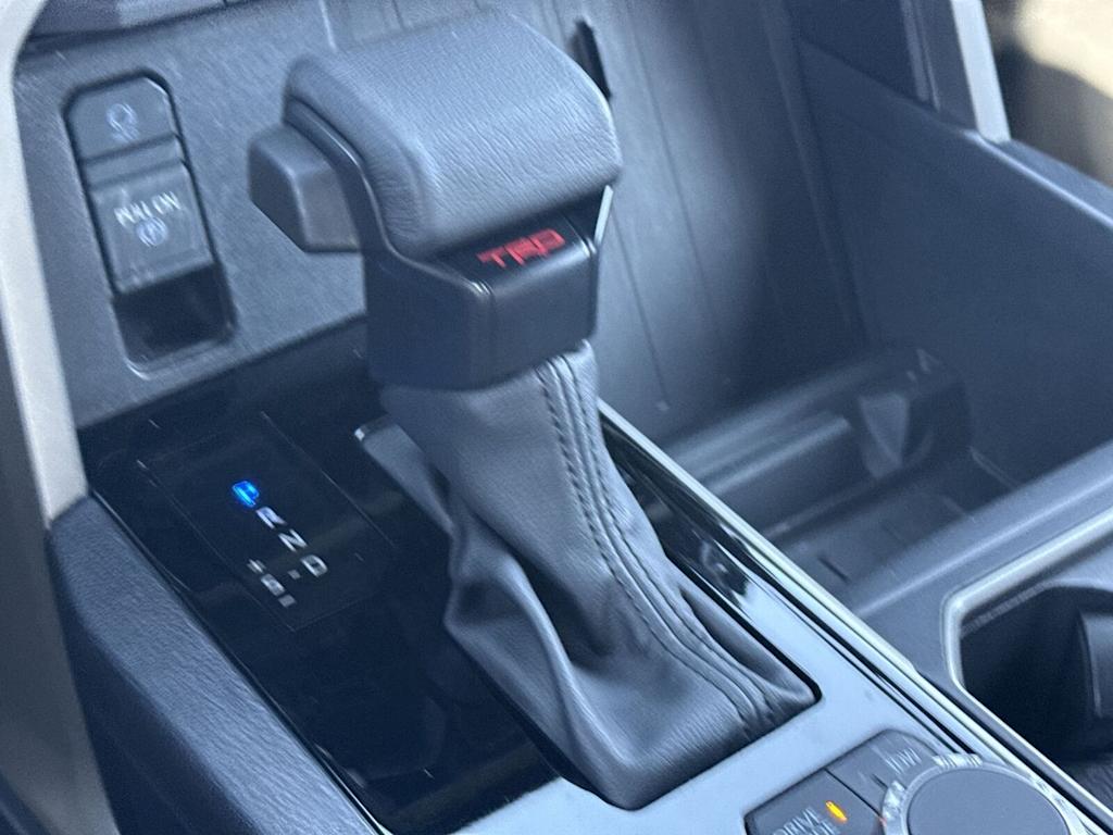 Thumbnail: 2025 Toyota Tundra - 13