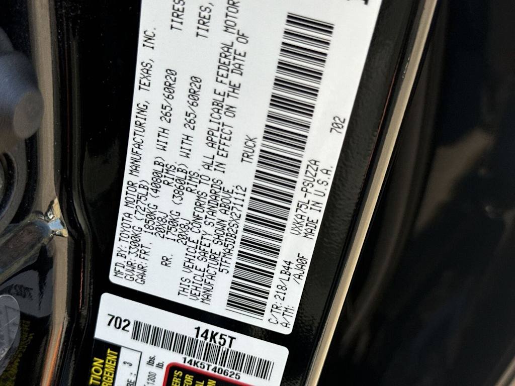 Thumbnail: 2025 Toyota Tundra - 17