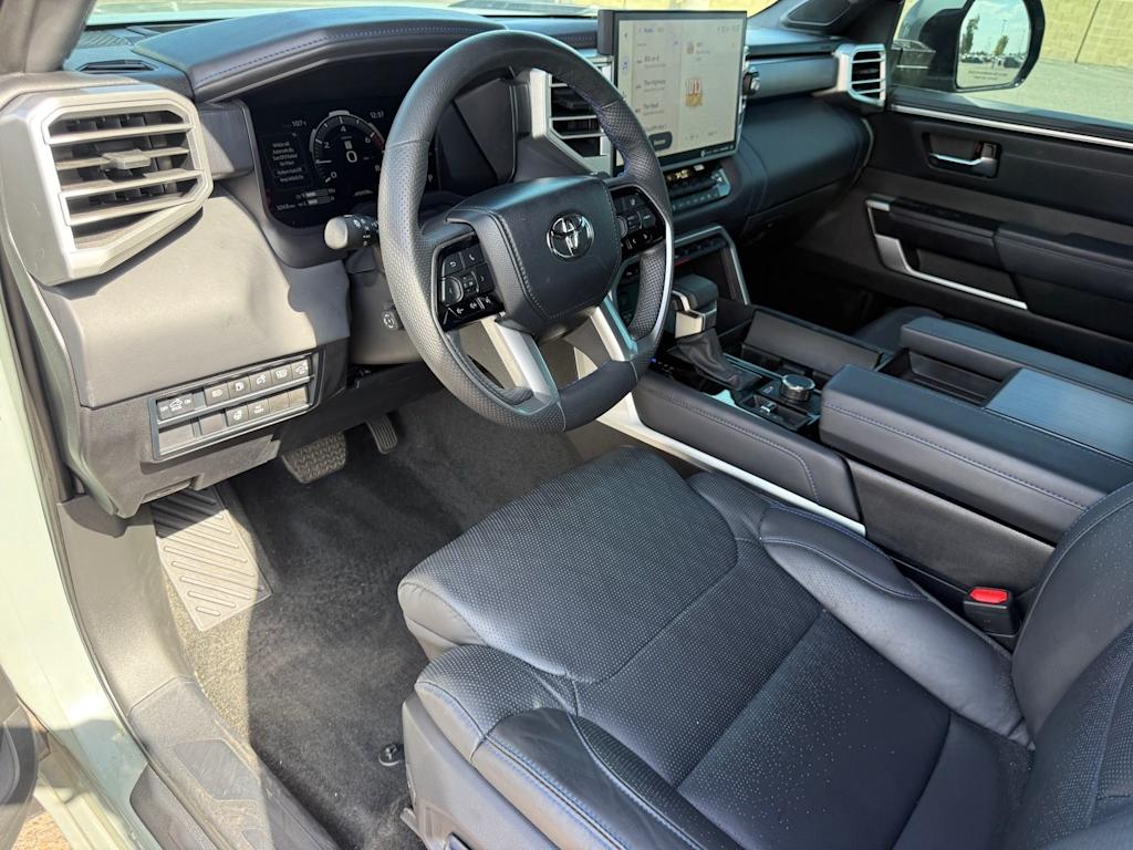 Thumbnail: 2024 Toyota Tundra - 7