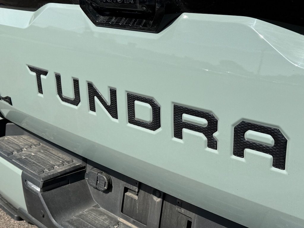 Thumbnail: 2024 Toyota Tundra - 19
