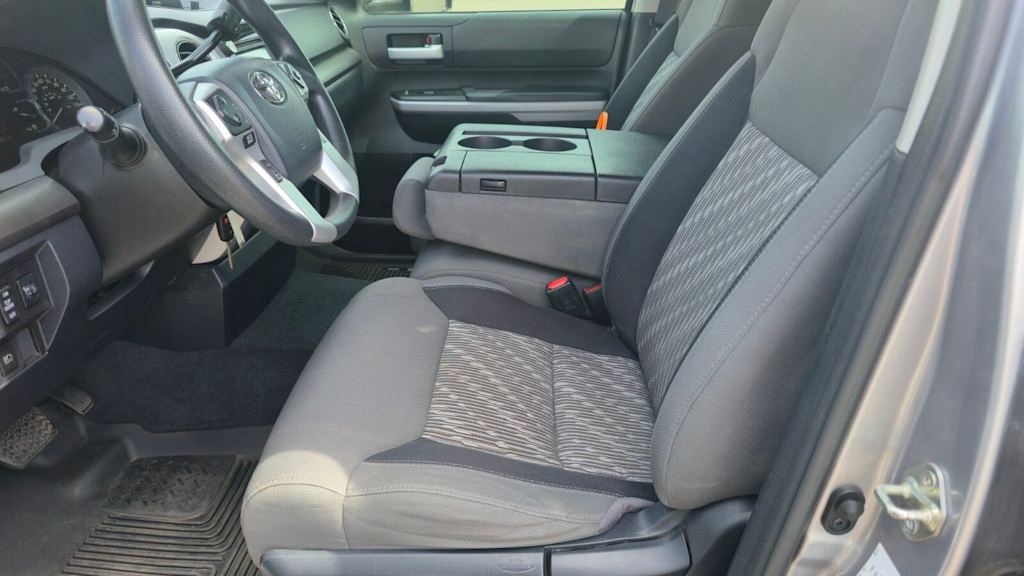 Thumbnail: 2019 Toyota Tundra - 11