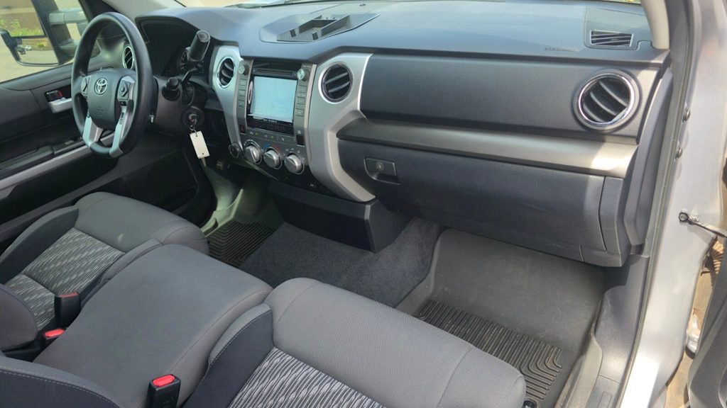 Thumbnail: 2019 Toyota Tundra - 2