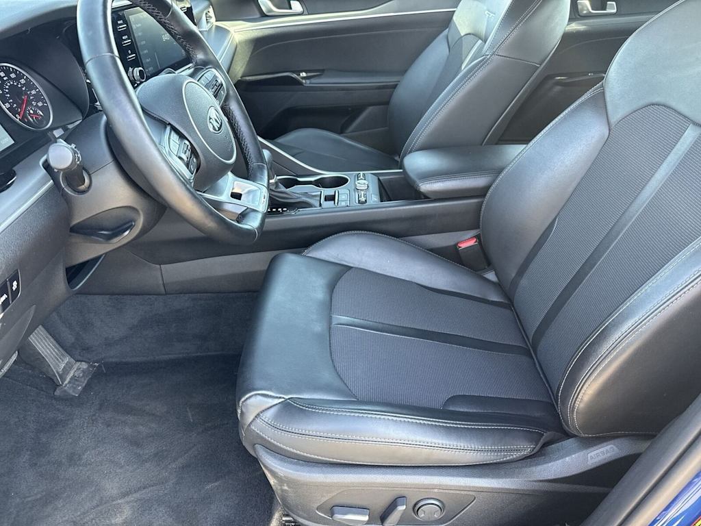 Thumbnail: 2021 Kia K5 - 23