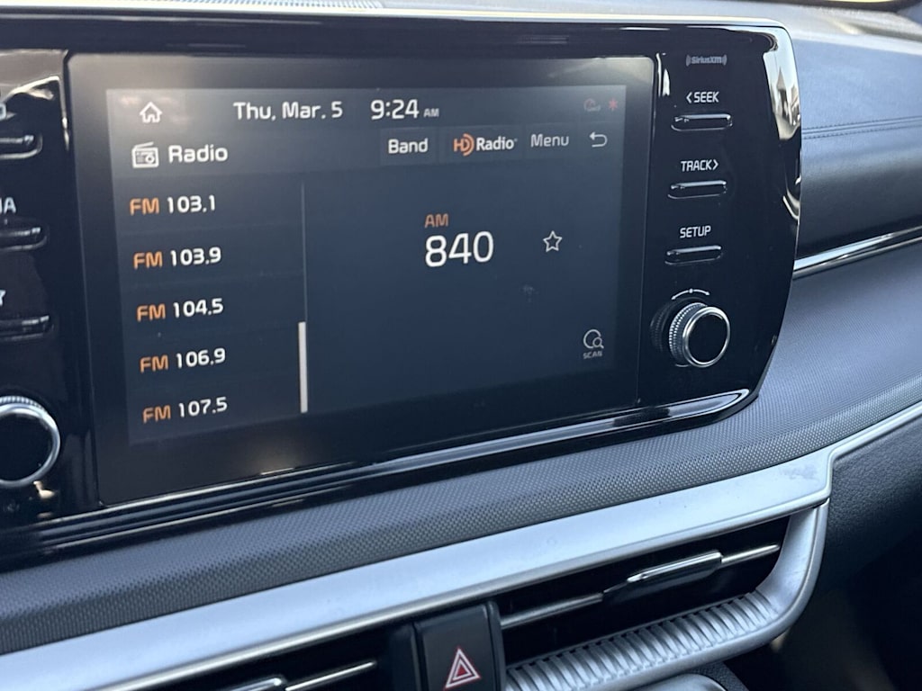 Thumbnail: 2021 Kia K5 - 25