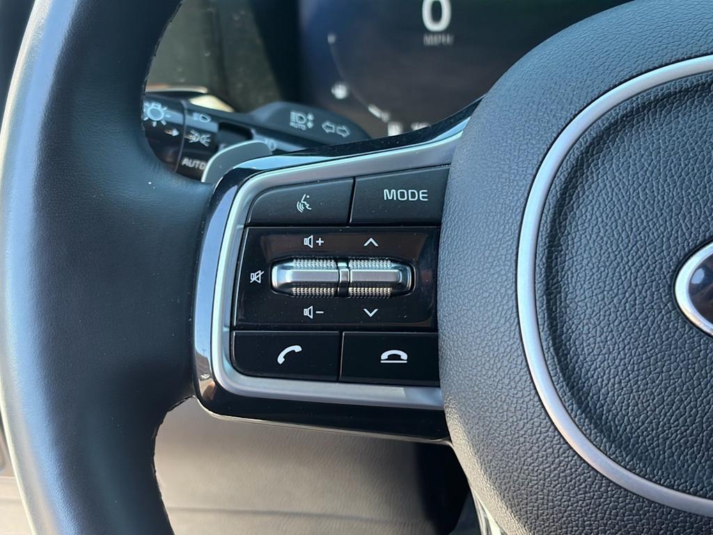 Thumbnail: 2021 Kia Sorento - 21