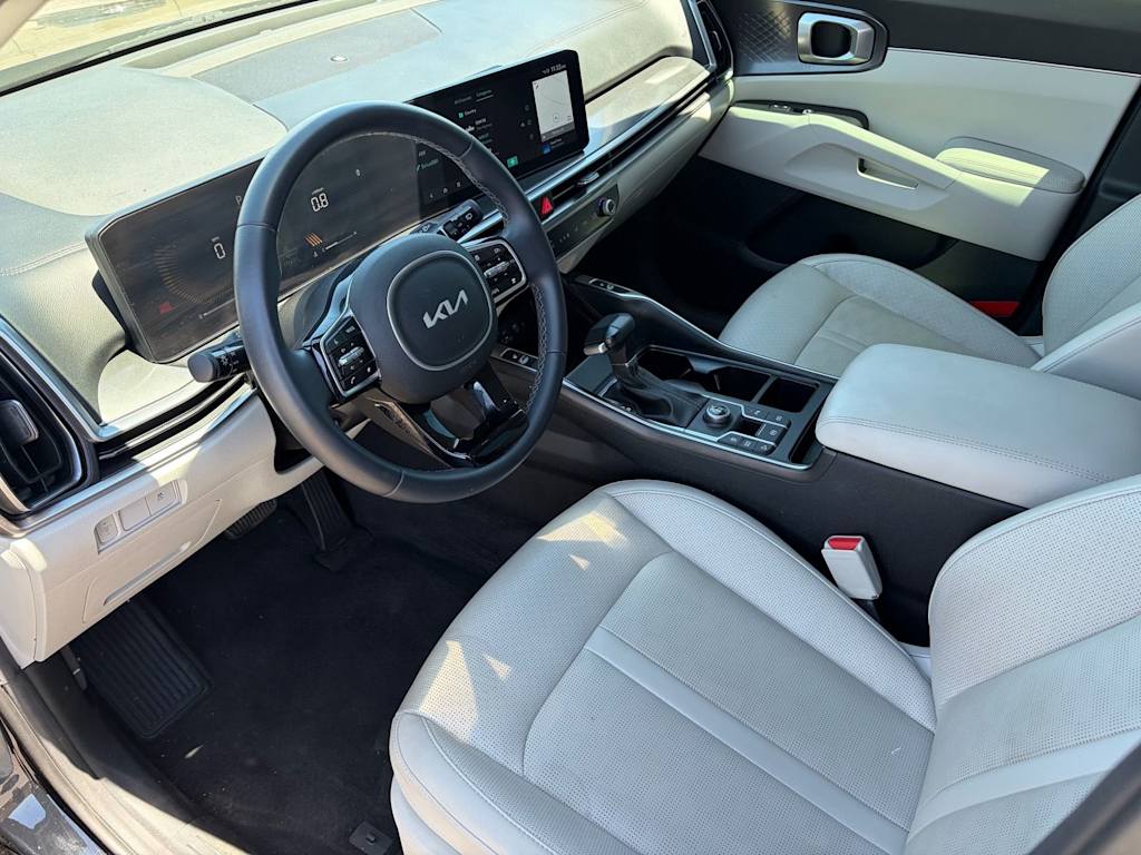 Thumbnail: 2025 Kia Sorento - 9