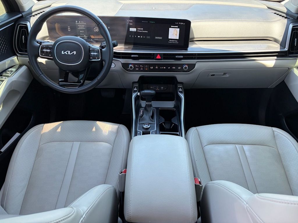 Thumbnail: 2025 Kia Sorento - 8