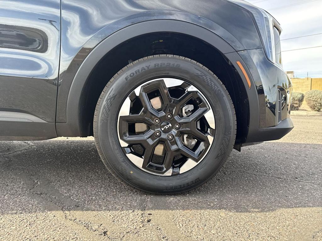 Thumbnail: 2024 Kia Sorento - 8