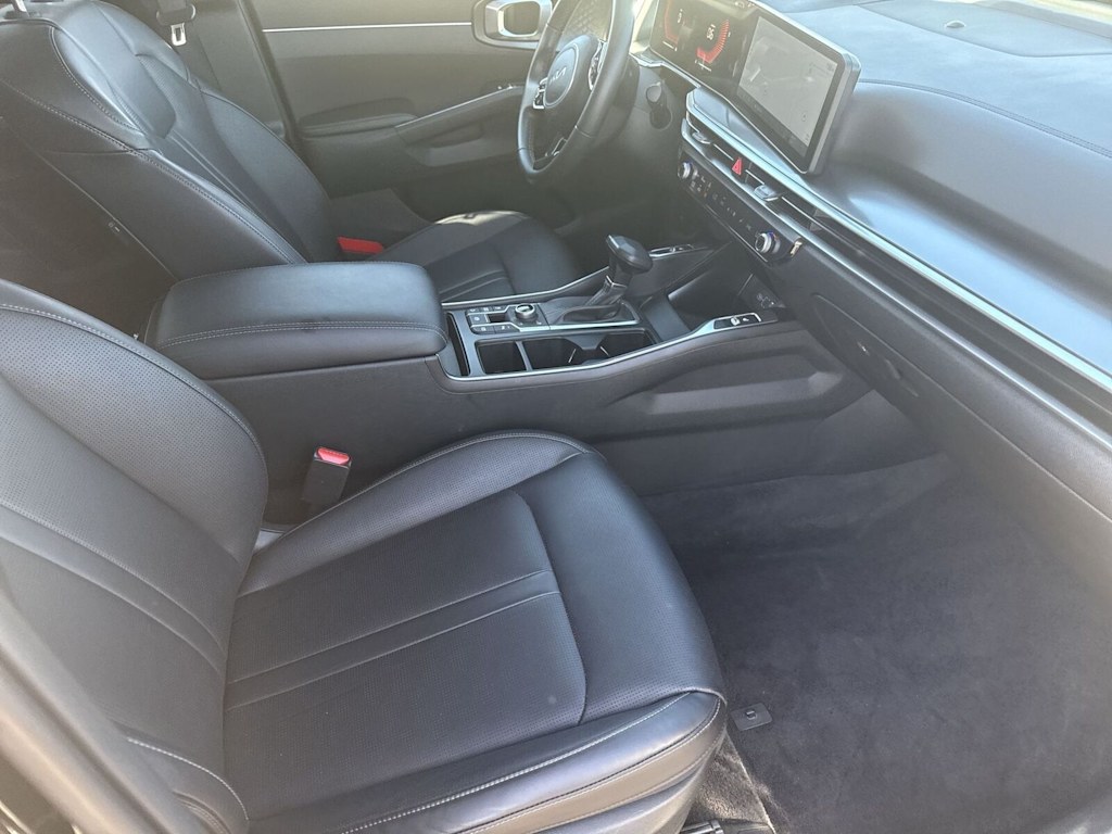 Thumbnail: 2024 Kia Sorento - 10