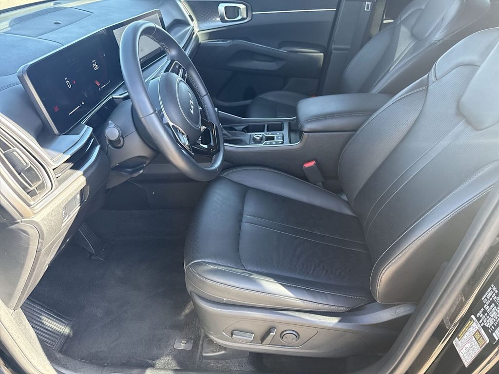 Thumbnail: 2024 Kia Sorento - 24