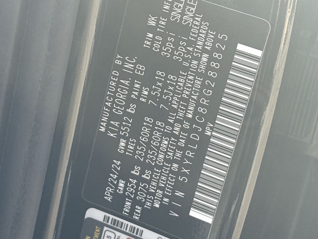 Thumbnail: 2024 Kia Sorento - 17