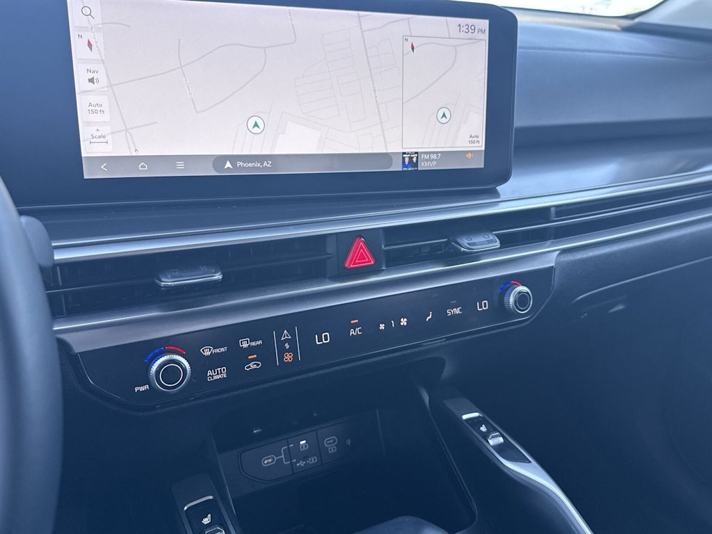 Thumbnail: 2024 Kia Sorento - 26