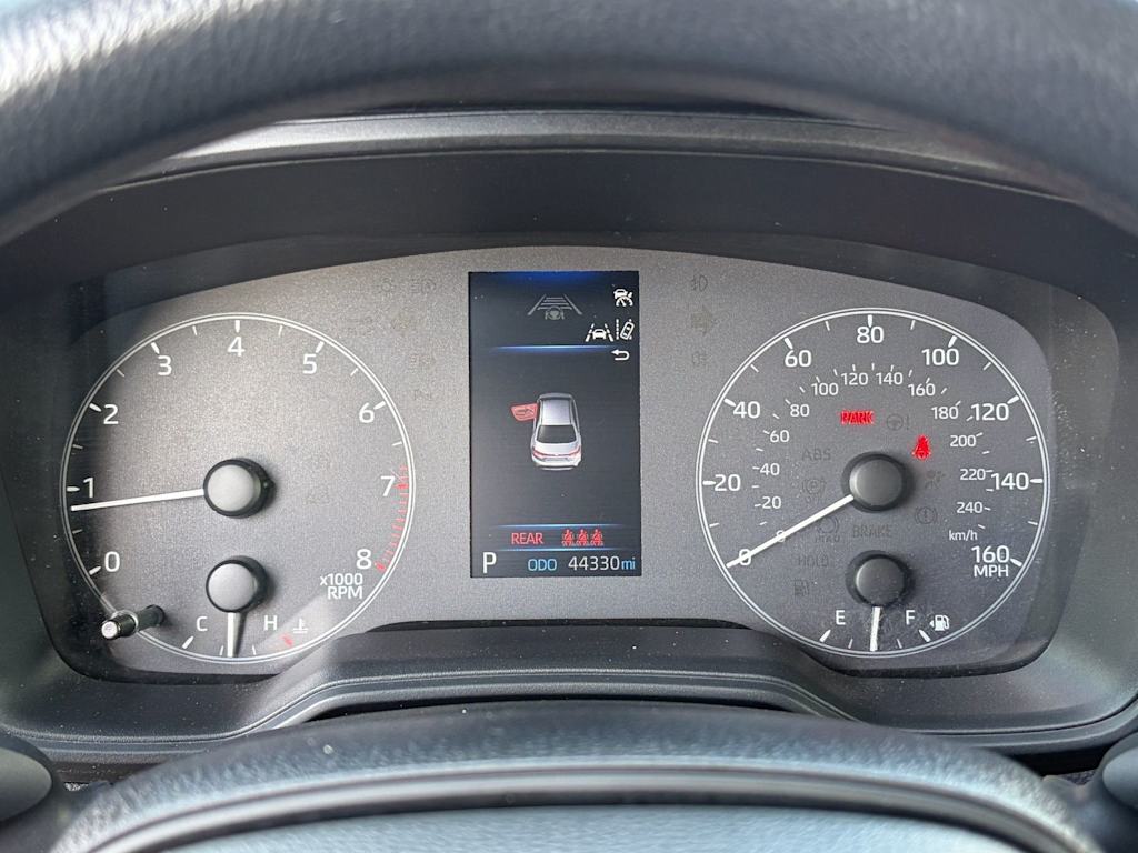 Thumbnail: 2025 Toyota Corolla - 14