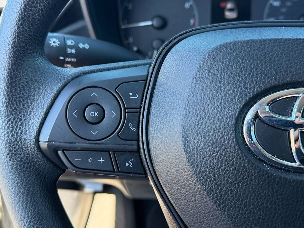 Thumbnail: 2023 Toyota Corolla - 15
