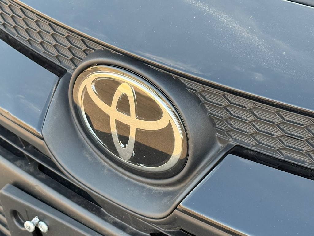 Thumbnail: 2025 Toyota Corolla - 7