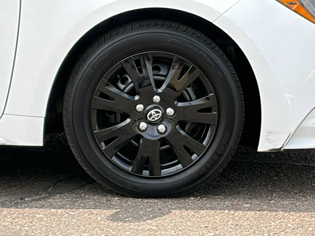 Thumbnail: 2024 Toyota Corolla - 5