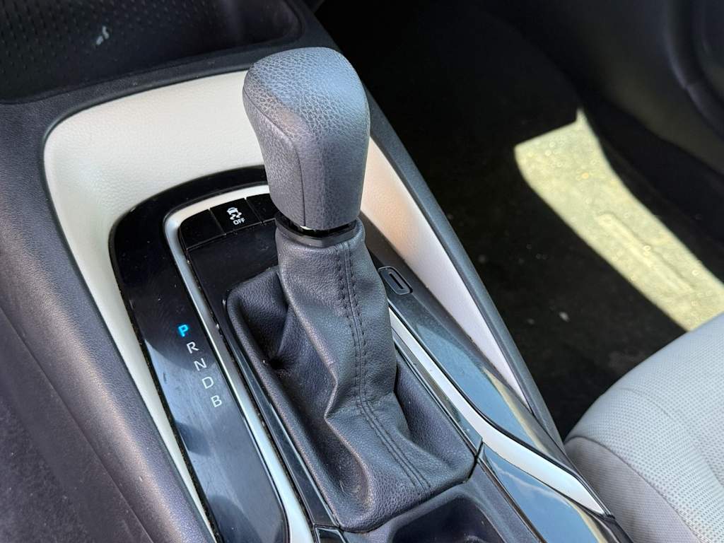 Thumbnail: 2021 Toyota Corolla - 10