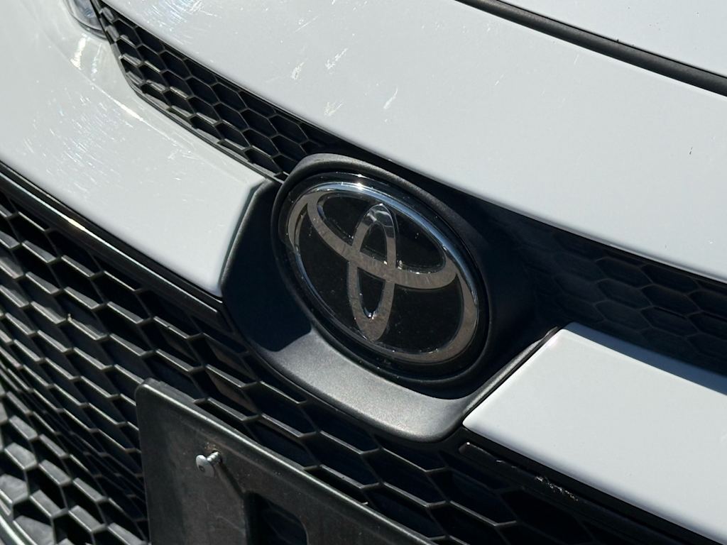 Thumbnail: 2022 Toyota Corolla - 3