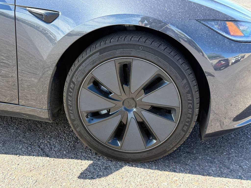 Thumbnail: 2025 Tesla Model 3 - 6