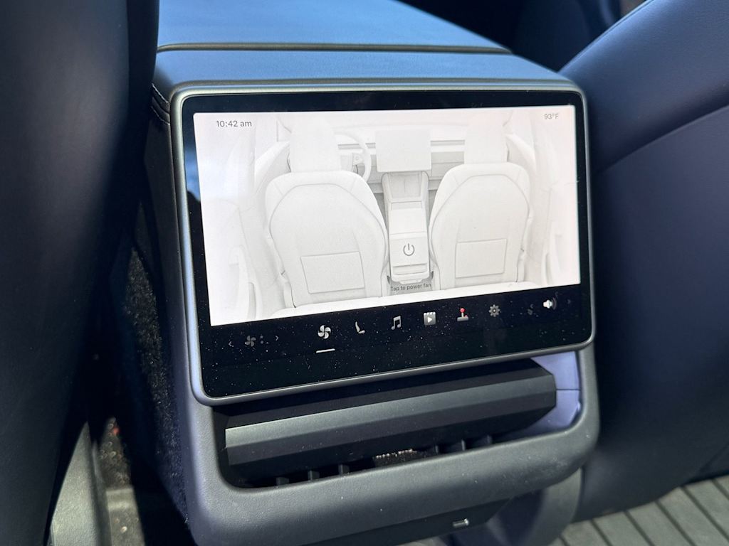 Thumbnail: 2025 Tesla Model 3 - 8